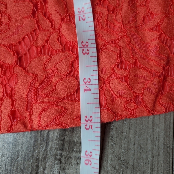 NWT Vince Camuto Lace Coral Pink Orange Sheath Dress Women's Size 10 3/4 Sleeves - Picture 9 of 16